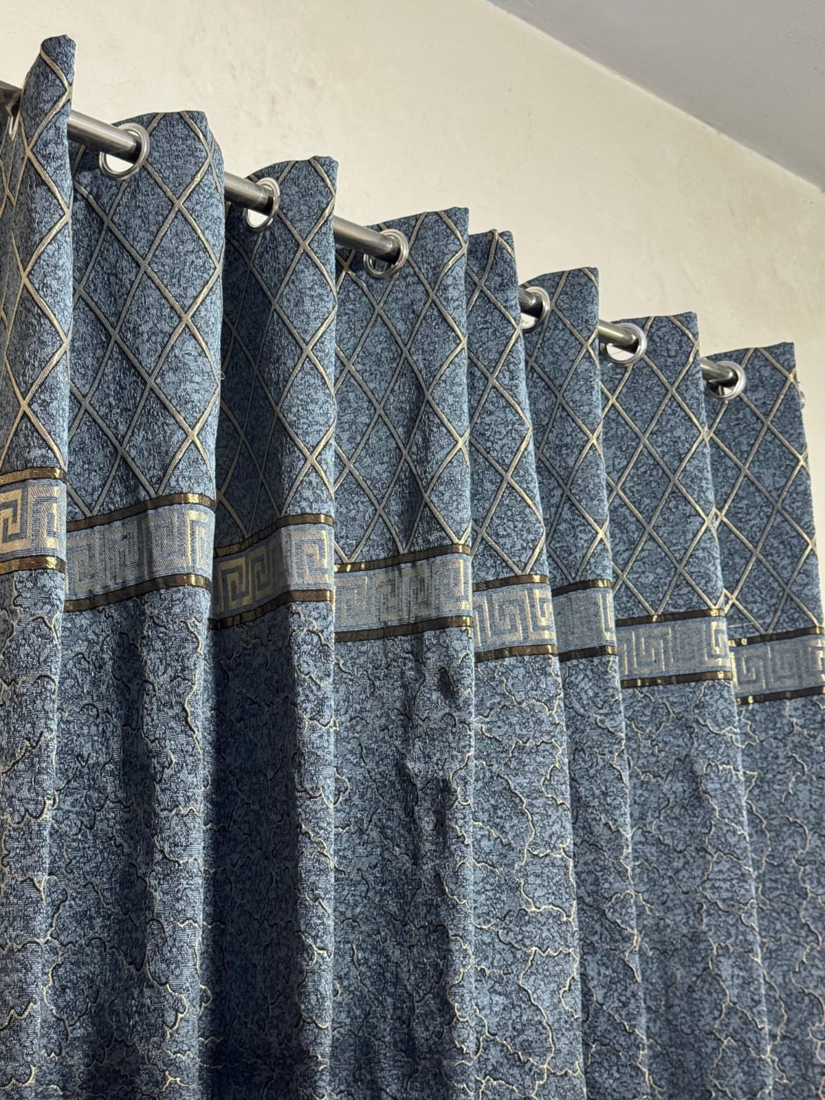Executive Curtain